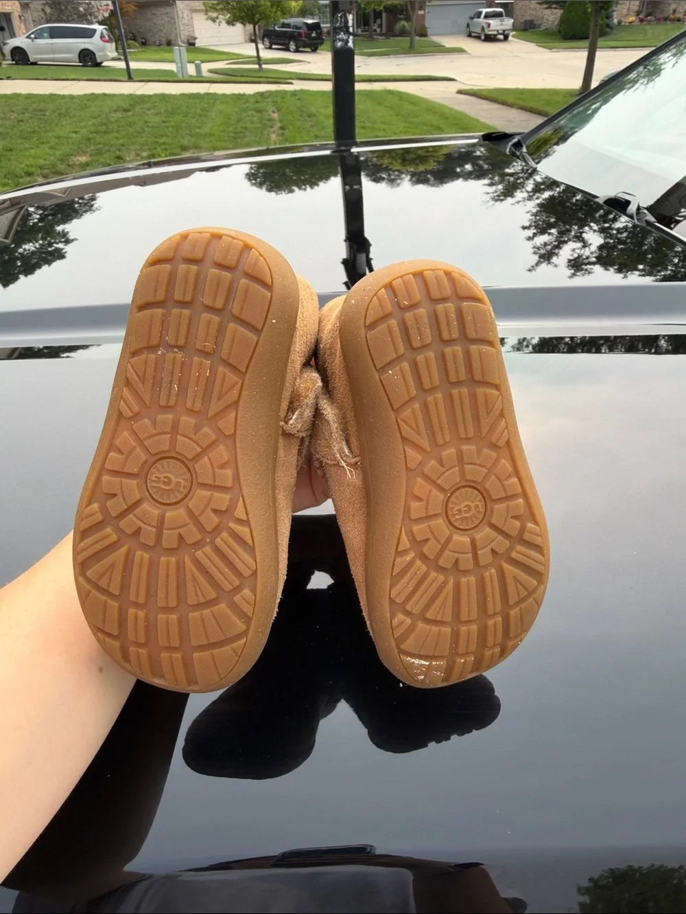 UGG Kids Chestnut Suede Shearling Boot